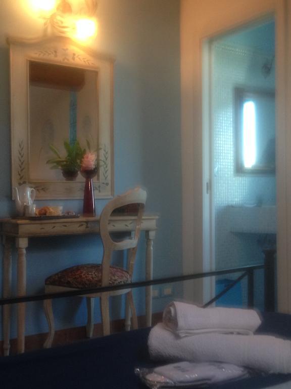 B&B Le Stanze Del Moro Pallare Quarto foto